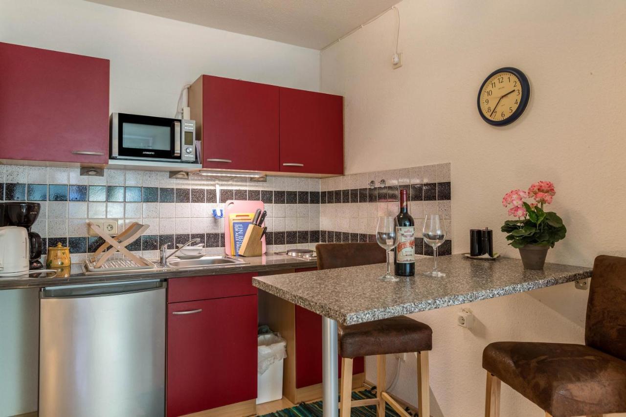 Ferienwohnung Alina ジンゲン エクステリア 写真