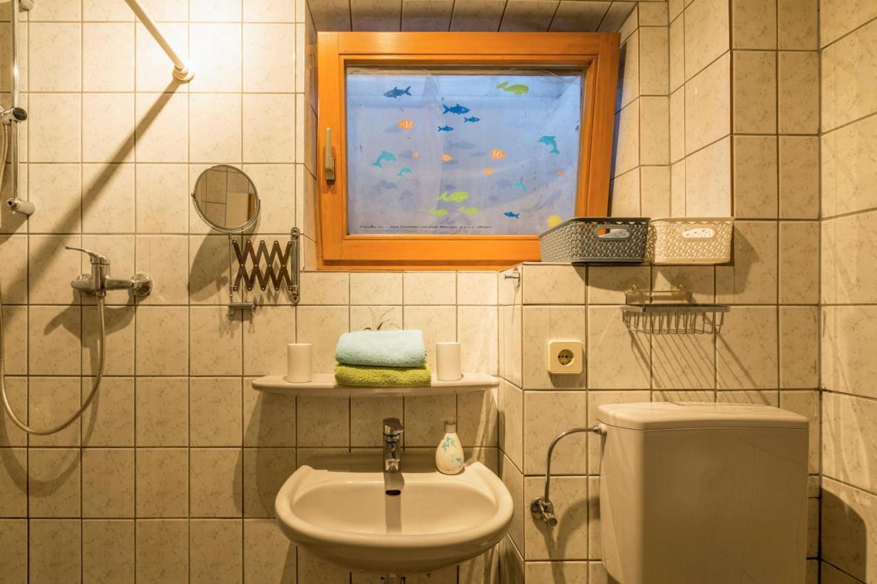 Ferienwohnung Alina ジンゲン エクステリア 写真